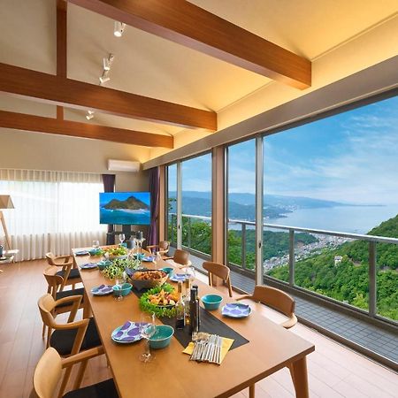 Suite Villa Ocean View Minami-Atami Atami  Esterno foto