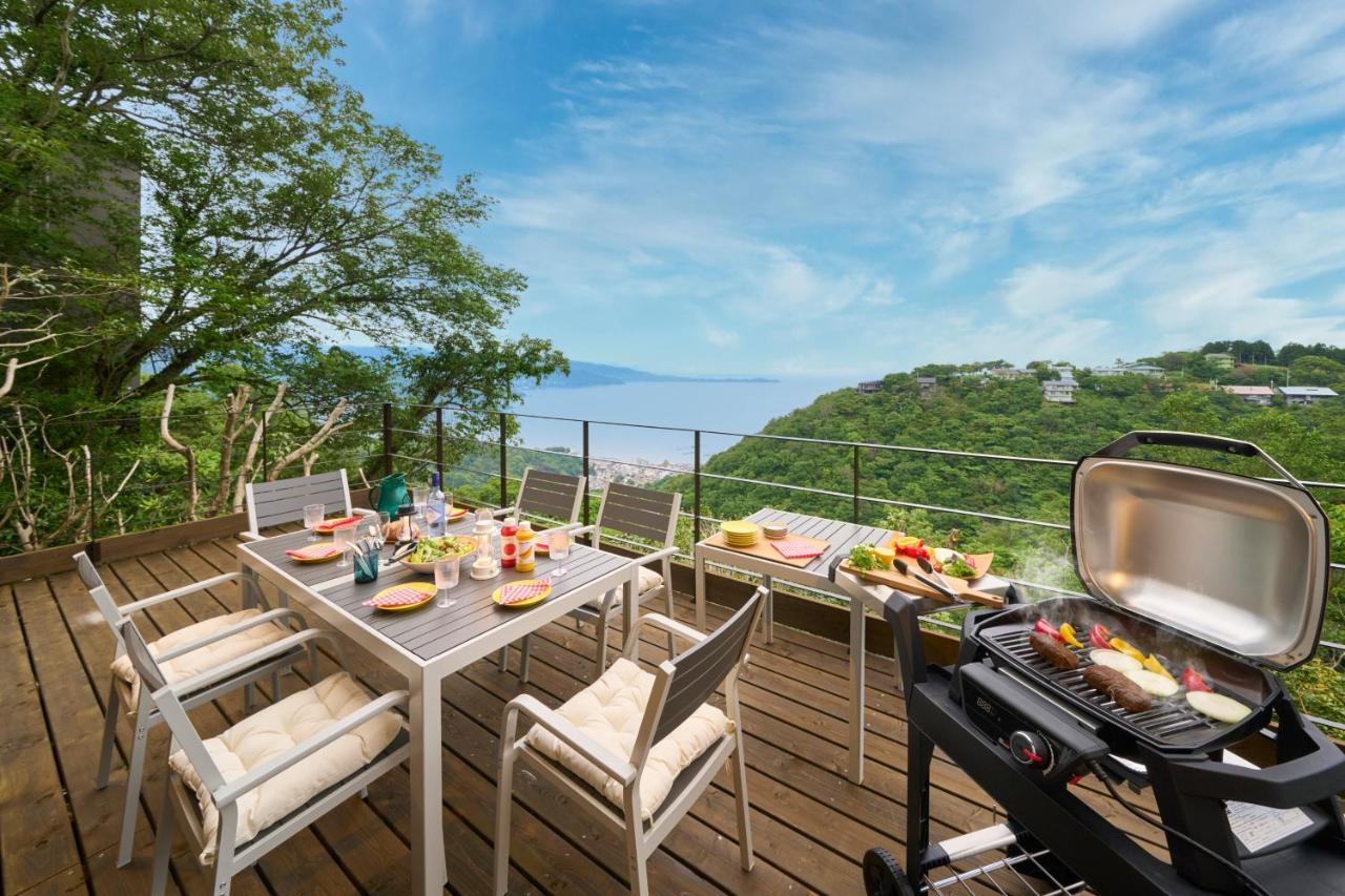 Suite Villa Ocean View Minami-Atami Atami  Esterno foto