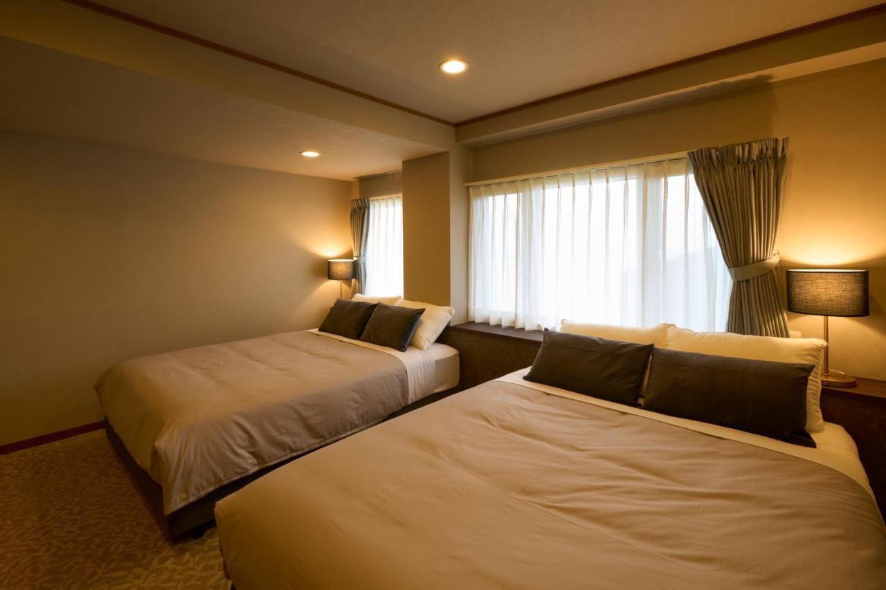 Suite Villa Ocean View Minami-Atami Atami  Esterno foto